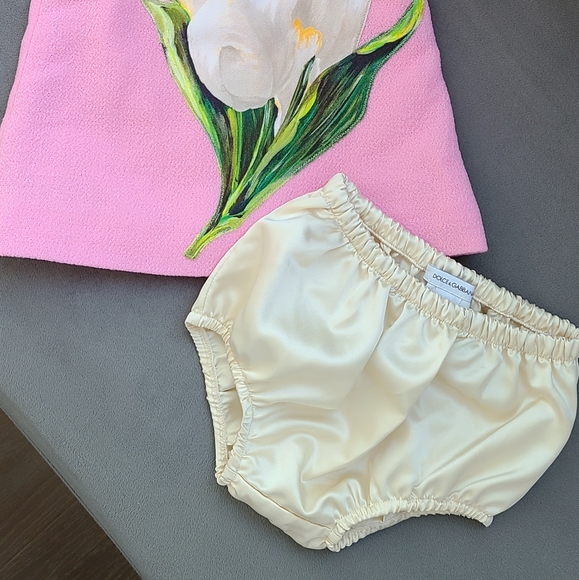 SOLD Dolce gabbana Baby Girl Dress $990 - Picture 2 of 8